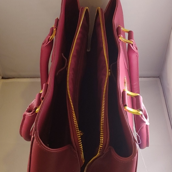 BRAND NEW JOY MANGANO LEATHER SHOULDER/TRAVEL BAG - Picture 6 of 8